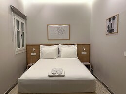 Belle Athenes - Luxury Rooms at Monastiraki Railway Station