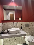 Belle Athenes - Luxury Rooms at Monastiraki Railway Station