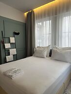 Belle Athenes - Luxury Rooms at Monastiraki Railway Station