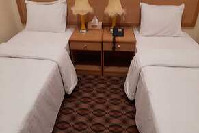 OYO 142 Al Sharqiya Sands Hotel