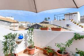 Baroque Apartments - Dentrortigia