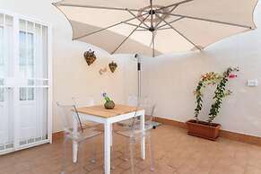 Baroque Apartments - Dentrortigia