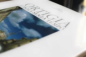 Baroque Apartments - Casa al Teatro