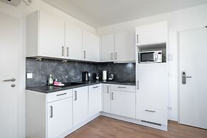 FeelGood Apartments LakeLiving