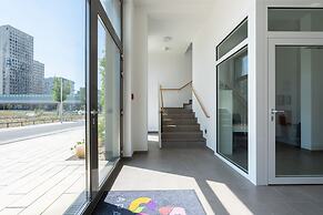 FeelGood Apartments LakeLiving