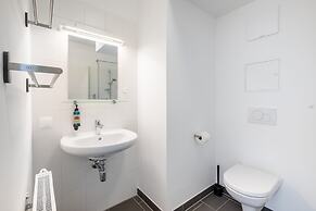 FeelGood Apartments LakeLiving