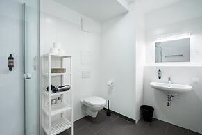 FeelGood Apartments LakeLiving