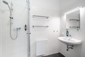 FeelGood Apartments LakeLiving