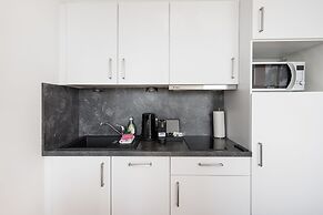 FeelGood Apartments LakeLiving