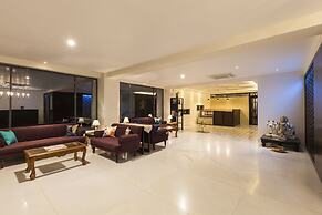 Krishna Inn - The Green Hotel