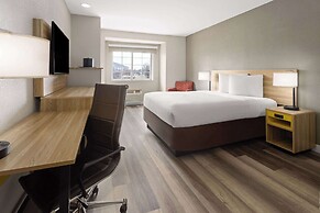 Days Inn By Wyndham Jackson Downtown