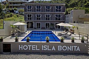 Isla Bonita Hotel