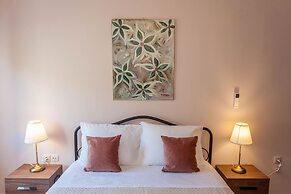 Sound Of The Mountain Chania