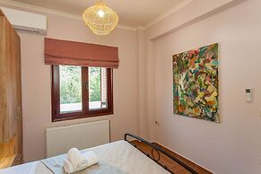 Sound Of The Mountain Chania