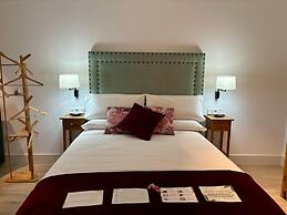 Apartamentos Turísticos La Plaza