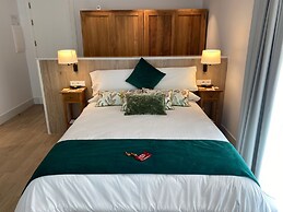 Apartamentos Turísticos La Plaza