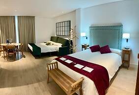 Apartamentos Turísticos La Plaza