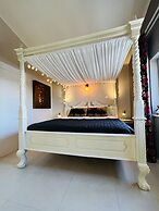 Palm View Guesthouse-Adults only