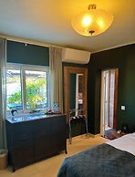 Palm View Guesthouse-Adults only