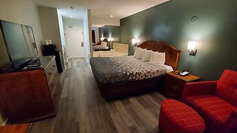 Stonewood Inn & Suites Carrollton - Smithfield