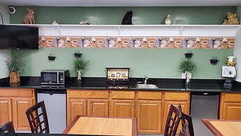 Stonewood Inn & Suites Carrollton - Smithfield