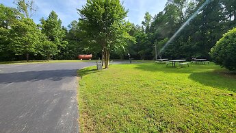 Stonewood Inn & Suites Carrollton - Smithfield