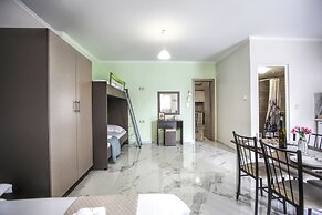 Del Sol Meteora Luxurious Family Suites1