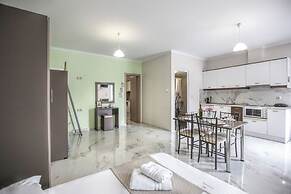 Del Sol Meteora Luxurious Family Suites1