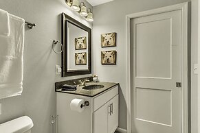 Sunset Bunker 3 Bedroom Condo by RedAwning