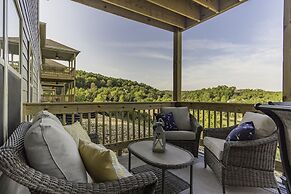 Sunset Bunker 3 Bedroom Condo by RedAwning