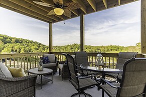 Sunset Bunker 3 Bedroom Condo by RedAwning