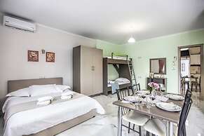 Del Sol Meteora Luxurious Family Suites2