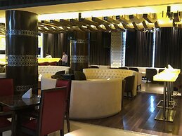 Udman By Ferns N Petals, Chattarpur