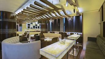 Udman By Ferns N Petals, Chattarpur