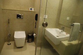 Udman By Ferns N Petals, Chattarpur