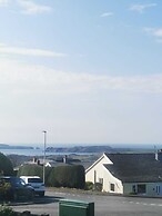 3-bed 5-6 Berth Modernised Bungalow!