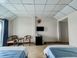 Hoi An Family Room with Swimming Pool