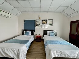 Hoi An Family Room with Swimming Pool