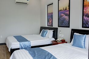 Hoi An Family Room with Swimming Pool