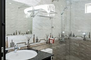 Hoi An Family Room with Swimming Pool