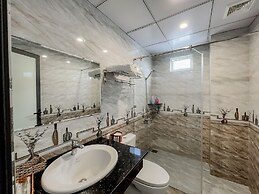 Hoi An Family Room with Swimming Pool