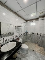 Hoi An Family Room with Swimming Pool