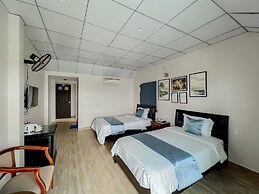 Hoi An Family Room with Swimming Pool