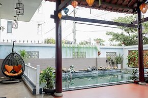 Hoi An Family Room with Swimming Pool
