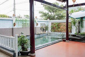 Hoi An Family Room with Swimming Pool