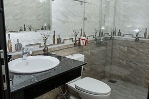 Hoi An Family Room with Swimming Pool