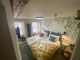 The Hive at Poppi Red