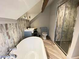 The Hive at Poppi Red