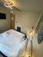 The Hive at Poppi Red