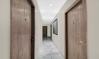 Itsy Hotels Transit Express